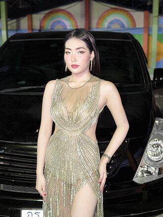 จับกระแสลูกทุ่ง - ‘พราว ภัทราวดี’เร่งอัพเลเวล เพลง‘ชีวิตเมียเช่า’ปังกว่าคนร้อง