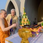 เจ้าคุณธงชัย ประธานสวดนพเคราะห์ ‘จันทรคราส’ ลานหลวงปู่ทวด