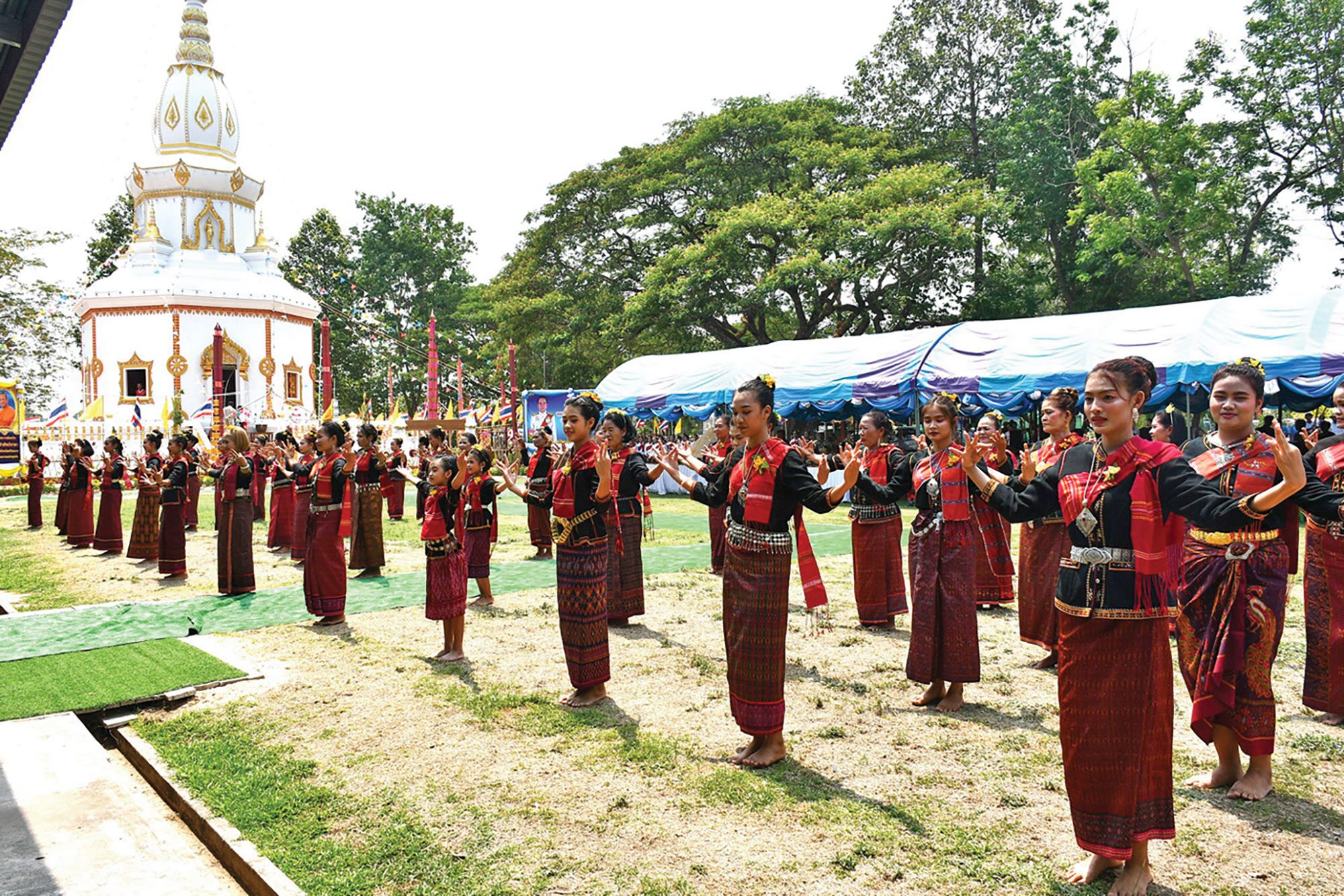 ข่าวสดพระเครื่อง - มหาเจดีย์ศรีจางวางประดิษฐ์ ตั้งประดิษฐาน-วัดสำโรงสูง