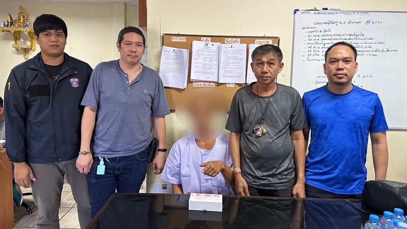 บุกจับคากุฏิ หนีบวชเป็นพระยังไม่รอด ตร.ตามจับหลังรับจ้างเปิดบัญชีม้าฟอกเงินแก๊งค้ายา