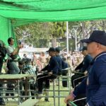 ประธาน คตร. ตรวจเยี่ยมกำลังพลฝีพายเรือพระราชพิธี ที่อยู่ระหว่างการฝึกบนเขียงฝึก