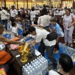 ศรัทธาแน่นวัด “ปิดทอง-เปลี่ยนผ้าครอง“ หลวงพ่อสิงห์ ลูกศิษย์แห่สักการะกราบไหว้