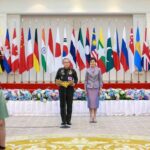 กระชับสัมพันธ์ ผู้ช่วยทูตทหาร-ภริยา 19 ประเทศ แสดงความยินดี ผู้บัญชาการทหารสูงสุด