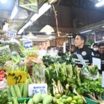 “พาณิชย์” ตรวจตลาดบรรยากาศคึกคัก สินค้าราคาทรงรับสงกรานต์