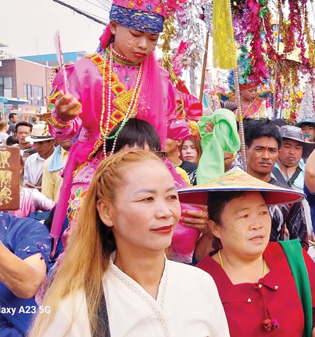 สดจากเยาวชน-ลูกแก้วส่างลอง สืบประเพณีล้านนา