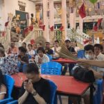 ชาวบ้านแห่ร่วมพิธีจุดเทียนชัย 5เดือน5 แน่นวัดดัง ส่องเลขอ่างอาบน้ำมนต์เห็นชัดเล็งเสี่ยงโชค