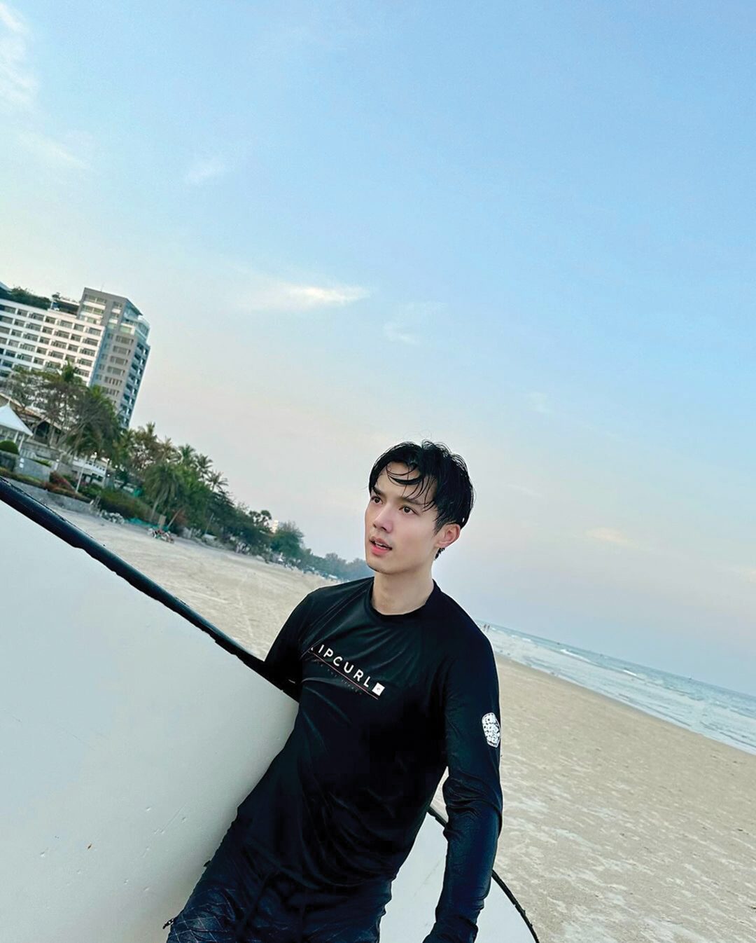 ซุปตาร์บันเทิง - ‘จ๊อบ’ตั้งเป้าแสดงหนัง มีความสุขได้ทำงานที่ชอบ