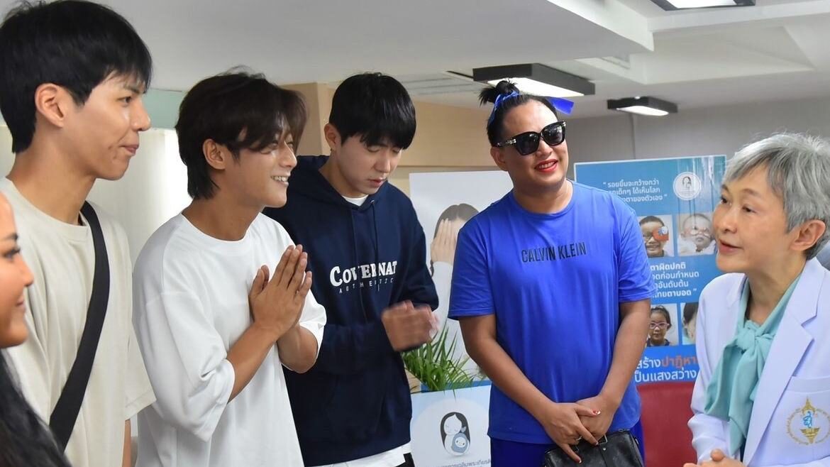 คัลแลน-พี่จอง นำทีมมอบเงิน 3 ล้าน