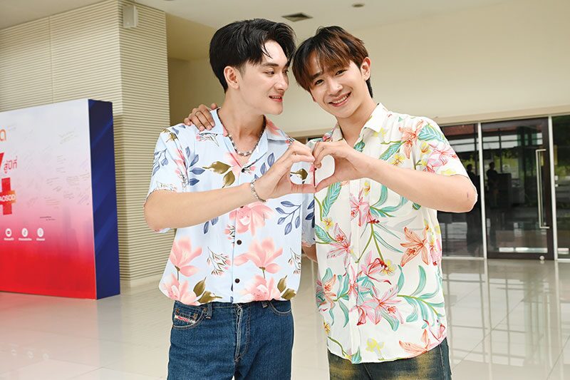 จับกระแสลูกทุ่ง - ‘อ๊อฟ-เต้’คู่จิ้นสุดคิวต์ เคมีลงตัว-ลูกทุ่งสายวาย