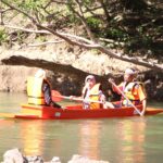 ชาวนราฯ คลายร้อน ล่องเรือเที่ยว ชมความอุดมสมบูรณ์ สายน้ำอารยธรรม คลองปูลาไซร์
