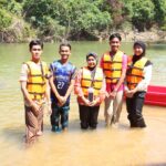 ชาวนราฯ คลายร้อน ล่องเรือเที่ยว ชมความอุดมสมบูรณ์ สายน้ำอารยธรรม คลองปูลาไซร์