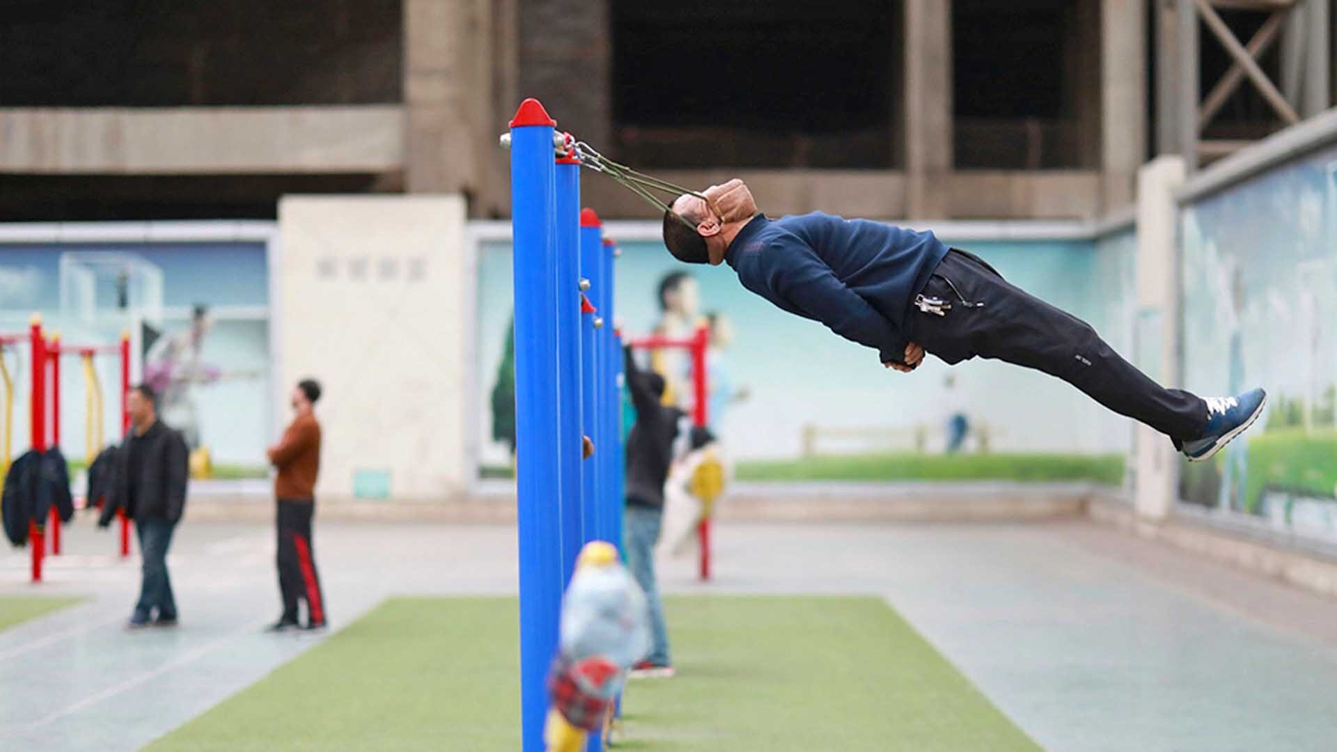 ชายจีนดับคาอุปกรณ์ออกกำลังกาย “เชือกพยุงคาง” ผู้เชี่ยวชาญเตือนอย่าหาทำ