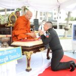 ผบ.ทสส. ร่วมพิธีเททองหล่อ พระพุทธมหาจักรพรรดิอมรรัตนนาคาธิบดี 64 ปี สถาปนา บก.ทท.
