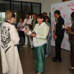 ททท. ต้อนรับนักท่องเที่ยวคาซัคฯ บินปฐมฤกษ์ “กรุงอัลมาตี-สุราษฎร์ธานี”