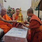 เจ้าอาวาส วัดอินทรวิหารฯ เชิญพุทธศาสนิกชน สักการะขอพร พระบรมสารีริกธาตุ