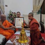 เจ้าอาวาส วัดอินทรวิหารฯ เชิญพุทธศาสนิกชน สักการะขอพร พระบรมสารีริกธาตุ