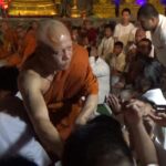 1ปีจัด1ครั้ง สายมูเนืองแน่น 'ไหว้ครูสุดเข้มขลัง' หนึ่งเดียวภาคใต้ ศิษย์แห่ร่วมพิธี แสดงความกตัญญู