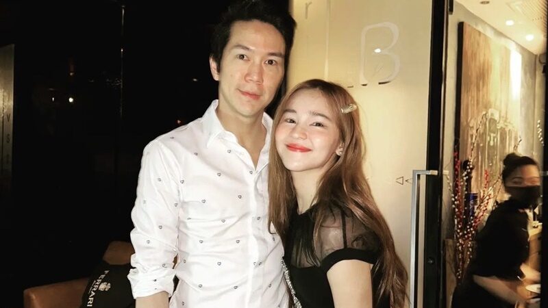 ออม สุชาร์