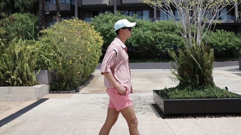 แชมป์ ชนาธิป