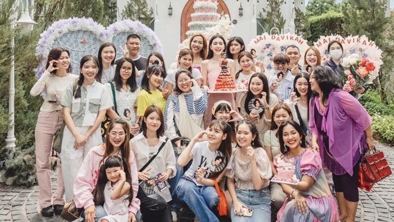ใหม่ ดาวิกา