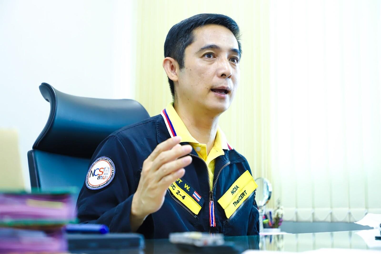 พล.ต. ธีรวุฒิ วิทยากรณ์ พล.ต. ธีรวุฒิ วิทยากรณ์