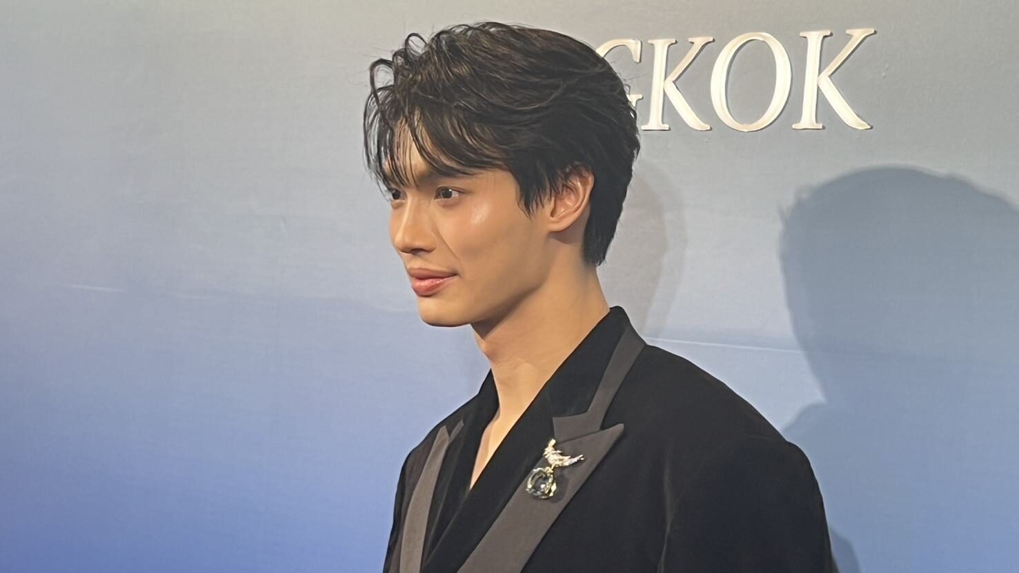 วิน เมธวิน เดินสายบินทำงานต่างประเทศฉ่ำ