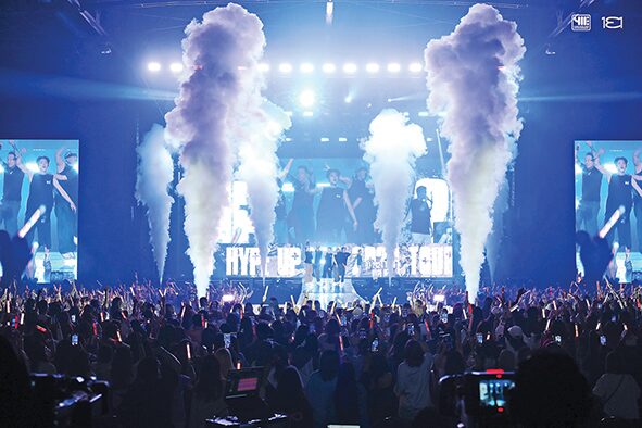 สกู๊ปบันเทิง - ‘บีไอ’พลังล้นสปิริตแรง! 2024 HYPE UP IN BANGKOK