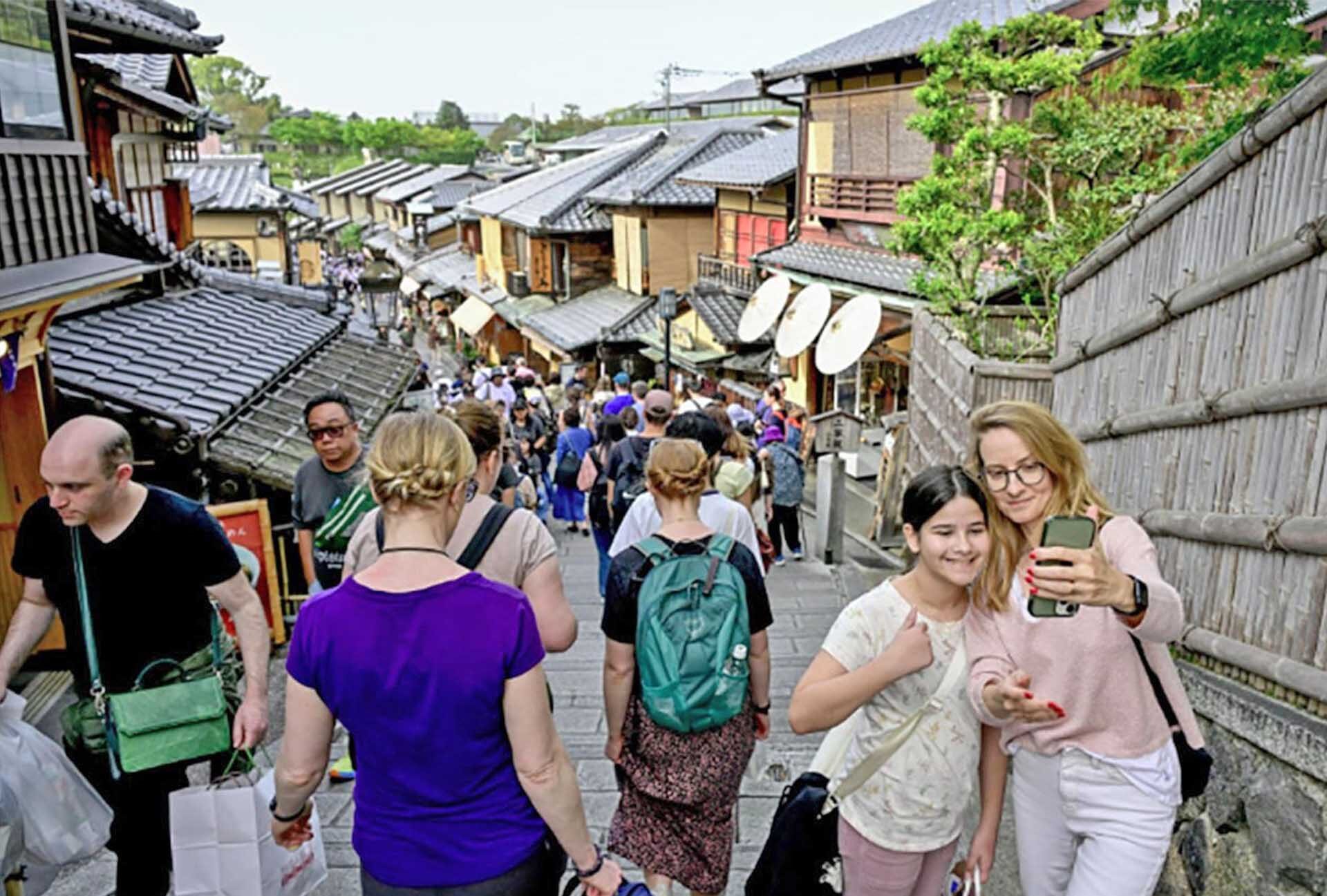 ญี่ปุ่นติดลมบน! ต่างชาติแห่เที่ยว “ทะลุ 3 ล้านคน” ติดต่อกันเป็นเดือนที่สาม