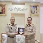 ผบ.ทร. ตรวจเยี่ยมหน่วย ศรชล. ถกแนวทางปฏิบัติงานรักษาผลประโยชน์ชาติทางทะเล