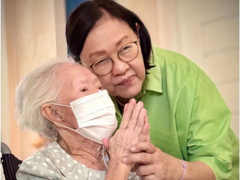 เปิดภาพล่าสุด คุณยายบรรเจิดศรี ฉลองวันเกิด 100 ปี