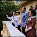 ชมรมเพลินไทยสมัยนิยมมอบเงินสมทบทุนในโครงการตกแต่งภายในอาคารวชิรานุสรณ์