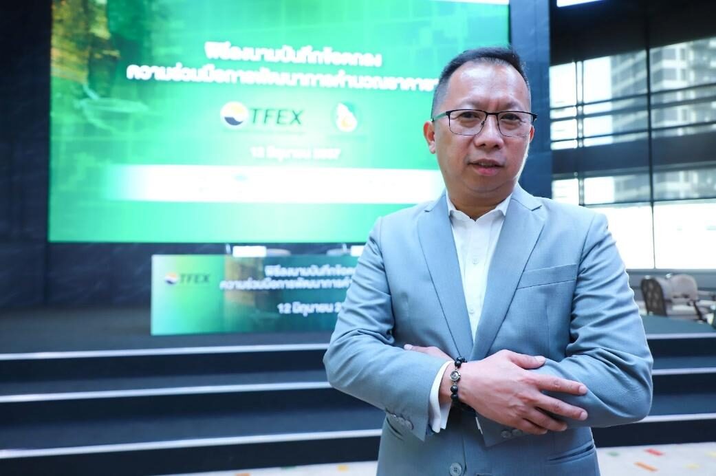 นายณกรณ์ ตรรกวิรพัท ผู้ว่าการการยางแห่งประเทศไทย (กยท.) นายณกรณ์ ตรรกวิรพัท ผู้ว่าการการยางแห่งประเทศไทย (กยท.)