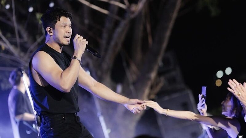หนุ่ม กะลา