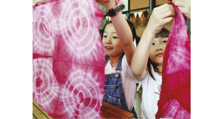 สดจ่ากเยาวชน
