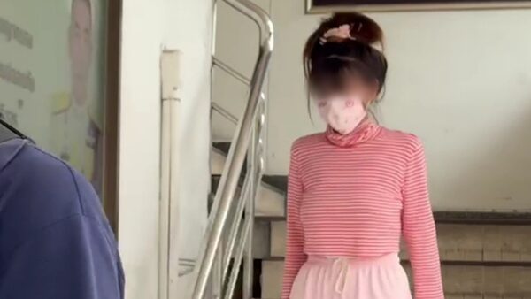 "พร" สาวขับเก๋ง เปิดสาเหตุชนแล้วหนี ลากหญิงเกาะหน้ารถไปด้วย เผยช่วงเกิดเหตุไม่รู้เรื่อง เผยผลตรวจหาสารเสพติด ด้าน ตำรวจลุยแจ้งข้อหา