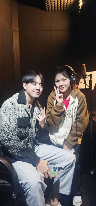 จับกระแสลูกทุ่ง