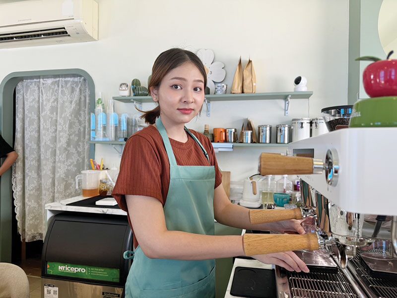 สวรรค์ในครัว - สัมผัสเบเกอรี่&คอฟฟี่ คาเฟ่เค้กโฮมเมดรสละมุน