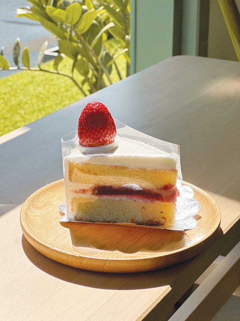 สวรรค์ในครัว - สัมผัสเบเกอรี่&คอฟฟี่ คาเฟ่เค้กโฮมเมดรสละมุน