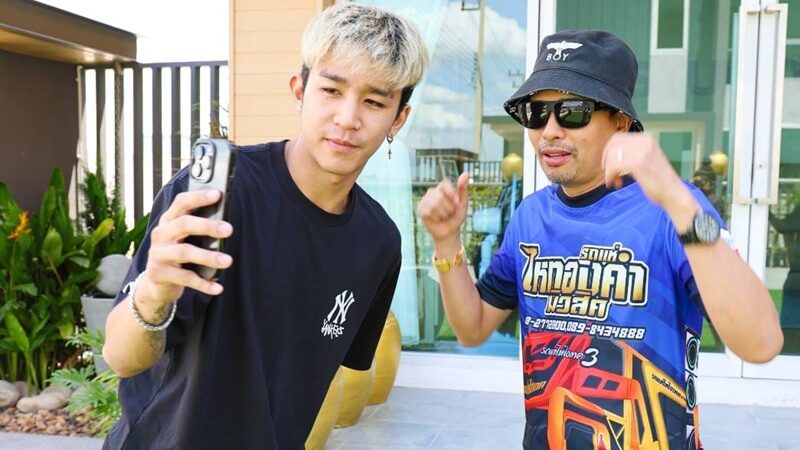 เจอาร์ เซ็นสัญญาเข้าค่าย