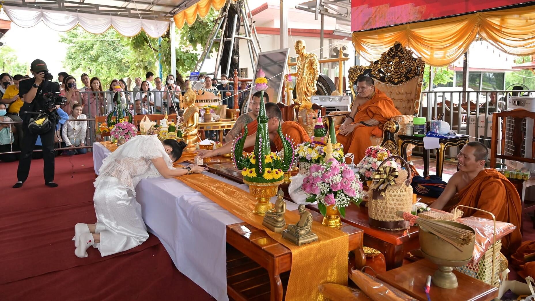 แคนดี้ รากแก่น ปลื้มปิติน้ำตาไหล