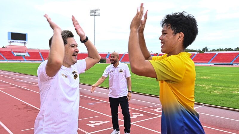 เต๋า-จอห์น-สมจิตร