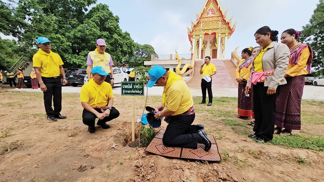 สกู๊ปพระเครื่อง- ร่วมเฉลิมพระเกียรติ72พรรษา ถวายโฉนดที่ดินวัดในจ.ชัยภูมิ
