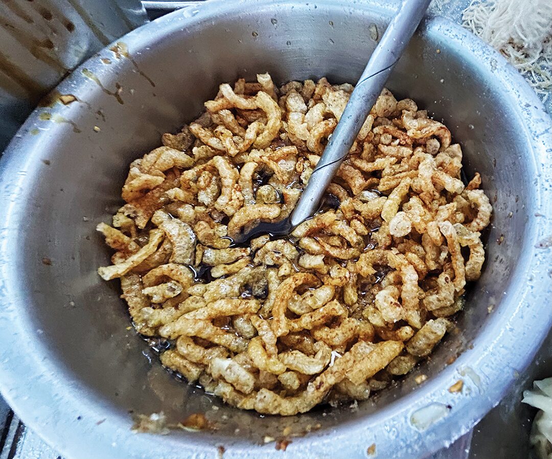 อิ่มอร่อย - ‘ลักตี๋’บะหมี่เกี๊ยวทะเล ตำนานความอร่อยกว่า 20 ปี