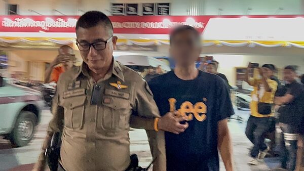 กลุ่มเพื่อนตามจับ หนุ่มขับโบลท์ ข่มขืนสาว วัย 18 ปี เมาคาห้อง เหยื่อเผยวันเกิดเหตุ ผู้ต้องหาพยุงไปส่งบนห้อง อาศัยช่วงเข้าไปอ้วก ก่อนปรี่เข้ามาก่อเหตุ