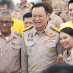 อนุทิน ยกย่องผู้ ปิดทองหลังพระ เสียสละบำบัดทุกข์ บำรุงสุข ประชาชน