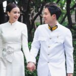 เบนซ์ ปุณยาพร พร้อมแฟนหนุ่ม แก๊ป วิทนาถ เข้ารับพระราชทานน้ำสังข์สมรส จากกรมสมเด็จพระเทพ ฯ พร้อมฉลองสมรสสิ้นปี