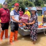 กองบังคับการตำรวจน้ำ มอบถุงยังชีพ เพื่อช่วยเหลือผู้ประสบอุทกภัย พื้นที่ จว.เชียงราย 