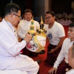 พิธีไหว้ครู-ครอบครูโขน-ละคอน ปี'67 ศิลปิน นักร้อง นักแสดง นร-นศ ร่วมพิธีจำนวนมาก