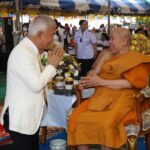 สุวัจน์ เททอง หล่อเศียร หลวงพ่อคูณองค์ใหญ่ วัดบ้านไร่ สร้างแหล่งท่องเที่ยวเชิงศาสนา-วัฒนธรรม