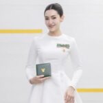เบลล่า ได้รับพระราชทานเครื่องราชอิสริยาภรณ์ อันเป็นที่สรรเสริญยิ่งดิเรกคุณาภรณ์